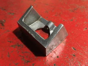 FABRICANTE DE EQUIPOS ORIGINALES Pioneer Poulan motosierra P41 filtro de aire admisión montaje en codo - ENVÍO GRATUITO - Imagen 1 de 3