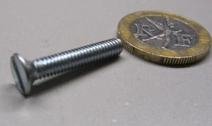 Tornillo de máquina ranurado de acero al zinc de cabeza plana 8-32 x 1,00" de longitud 100 piezas - Imagen 1 de 7