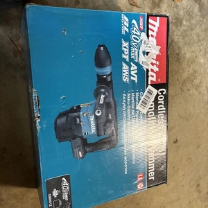 Martillo rotativo Makita GRH01Z 40V MAX XGT 1-1/8" AVT sin escobillas.SOLO HERRAMIENTA.NB 00513 - Imagen 1 de 4