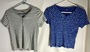 Konvolut - 2 Old Navy Mädchen Kurzarm Henley Oberteile Shirts Rippstrick XL (14-16) - Bild 1 von 9