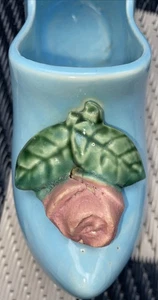 Planter Blue McCoy Pink flower & Leaf decorated 8x3.25x3” shoe planter Vintage - Picture 1 of 9