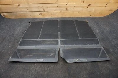 Panel aislante trasero convertible OEM 15119926 Chevrolet SSR 2003-06 *Nota Foto 1 de 4