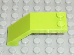 LEGO Lime Windscreen 5x2x1 2/3 Ref 6070 / Set 70355 7684 9443 - Bild 1 von 1