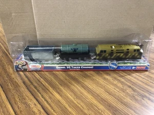 THOMAS AND FRIENDS TRACKMASTER TOMY DIESEL 10 ÜBERNIMMT DIE VERANTWORTUNG BRANDNEU VERSIEGELT  - Bild 1 von 12