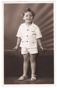 Vintage Junge Foto, 50er Jahre kleiner Junge Studio Portrait modischer Schnappschuss +7892 - Bild 1 von 1