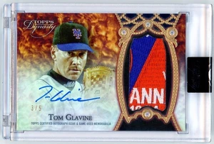 Parche Topps Dynasty Tom Glavine 2022 automático (3/5) usado en juegos #DAP-TG5 - Imagen 1 de 2