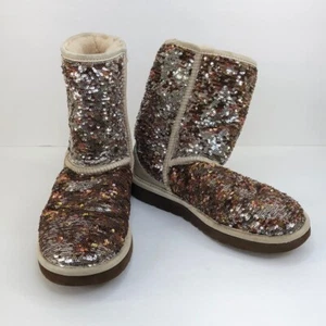 Stivali paillettes multicolori marroni UGG Australia taglia 7 - Foto 1 di 9