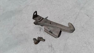 1975 Mercedes W116 280S Front Right Side Hood Bonnet Lock Latch Catch OEM - Picture 1 of 9