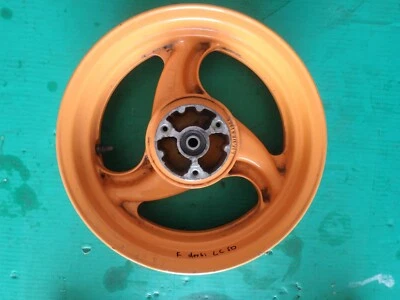 Llanta rueda delantera Derbi Predator LC 50 Scooter Foto 1 de 4