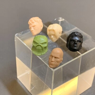 5 CABEZAL PROTOTIPO PARA DC Comics UNVERSE 3,75"" FIGURAS ROBIN BATMAN SUPERMAN Foto 1 de 4