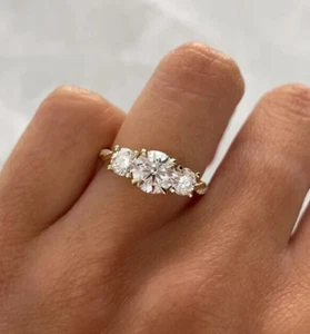 3.00 Ct Round-Cut VS1 Lab Grown Diamond Three Stone Wedding Ring 14k Yellow Gold - Picture 1 of 6