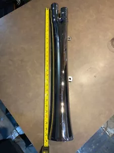 New mufffler for 2 pipes 1 7/8 header pipe 2 into 1. Unknown fitment or make - Bild 1 von 9