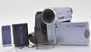 Sony Handycam DCR-TRV22 Mini DV Camcorder w/Battery & Cap Nightshot Japan - Picture 1 of 5