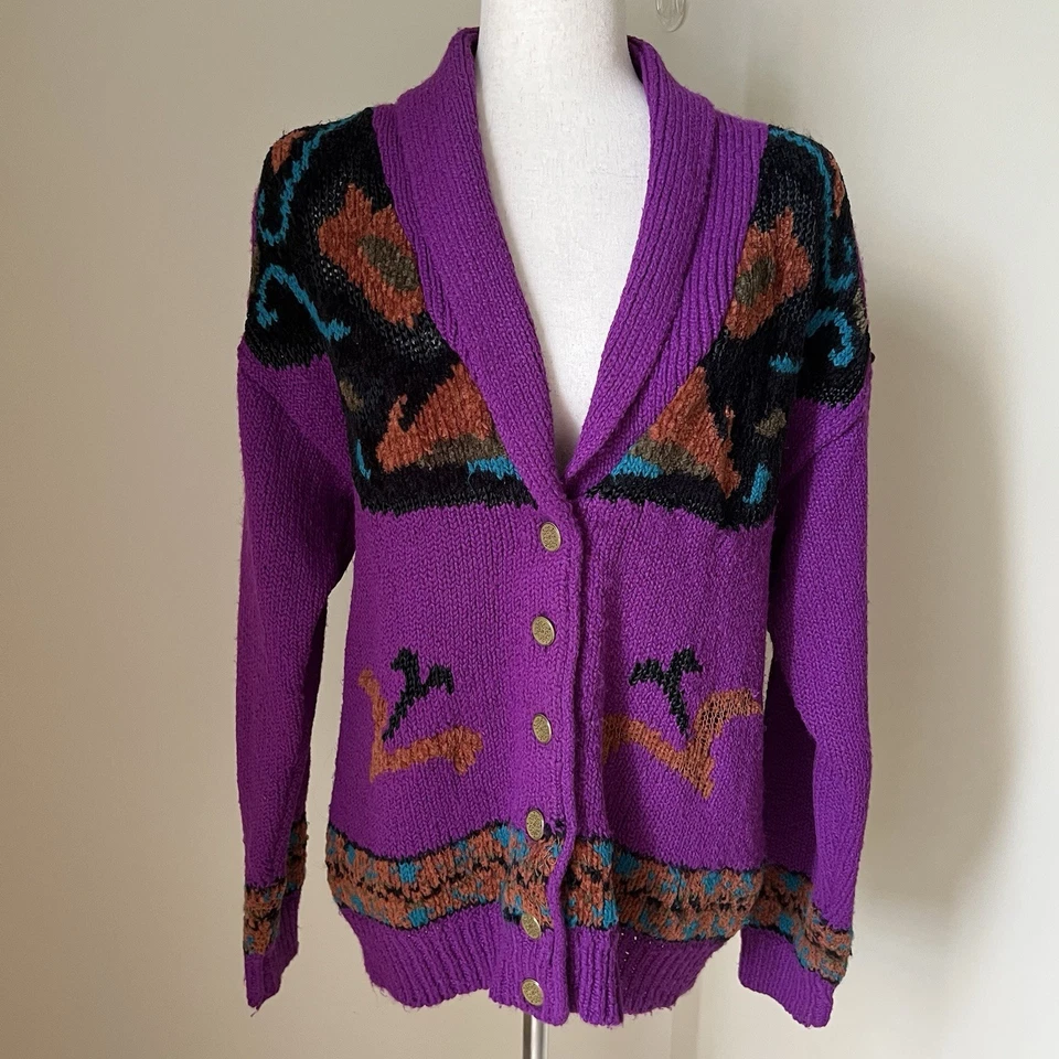 Cárdigan Suéter De Colección Jason Maxwell Para Mujer Botón Frontal MED Púrpura Boho Artístico Años 90 Foto 1 de 4