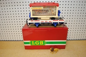 LGB 4038 Circus Flat Car w/Animal Cage Trailer & Lion Figure *G-Scale* - Picture 1 of 8