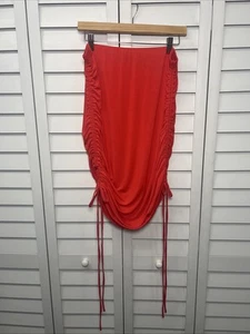 Falda New York & Company tiro alto acanalada con cordón lateral talla L Hopeful roja nueva con etiquetas - Imagen 1 de 10