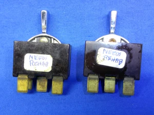 1961 1962 Lincoln Power Window Switchs 4 Pin / Prong C1VF-14529-A Pair - Picture 1 of 7