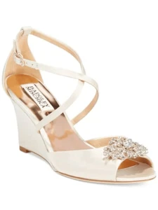 Badgley Mischka Womens Abigail Wedge Shoes size 7.5 3.5” wedge - Picture 1 of 7