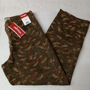 Wrangler Utility Doppelkniehose Herren Größe 32x30 Micro Brush Camo Relaxed  - Bild 1 von 7