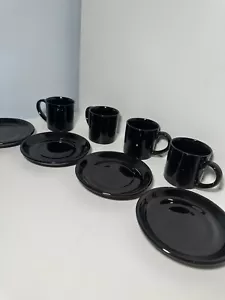 Benson And Hedges Signature Collection Set Of 4 Black Saucers 4.75" & Mini Cups - Picture 1 of 3