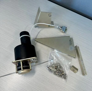 S-Tec Yaw Servo 0106-Y3 with brackets as shown - Bild 1 von 4