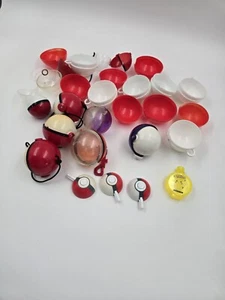 Vintage Pokemon Throw PokeBall Only 1997 1st generation Alot Of Them - Picture 1 of 11