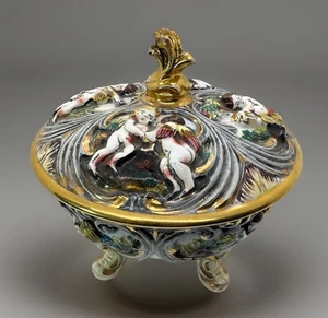 Rare Capodimonte Cherub Lidded and Footed Dish Made in Italy with Gold Accents - Picture 1 of 5