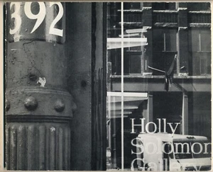 Holly Solomon Gallery The First Two Years 1977 Paperback 1st Edition - Imagen 1 de 8