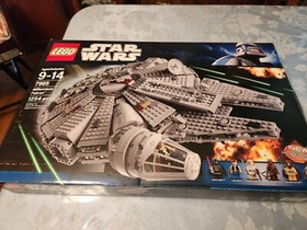 Star Wars LEGO (7965) Millennium Falcon Complete Incomplete No Minifigs 