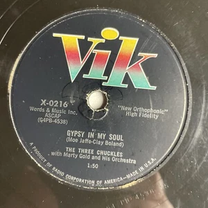 10" 78 RPM-The Three Chuckles-We're Still Holding Hands/Gypsy In My Soul/Vik - Foto 1 di 4