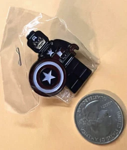 SDCC 2023 Exclusive LEGO Captain America Enamel Pin- San Diego Comic Con Rare - Picture 1 of 4