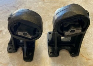 2pc Engine Mounts fit 2009 2010 2011 2012 2013 Ram 1500 4.7L RWD - Bild 1 von 1