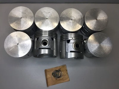 McQuay-Norris P-256AX030 Aluminum Pistons set of 8 Flat Top .030 Size NOS  - Image 1 of 4