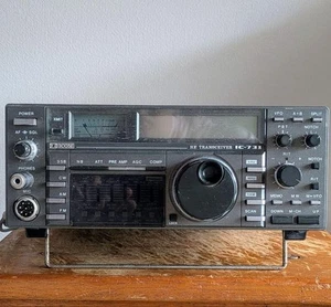 Junk ICOM IC-731 HF Transceiver - Zdjęcie 1 z 13