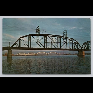 Postal de colección Davenport Iowa Rock Island Centennial Bridge sin publicar escénico - Imagen 1 de 4