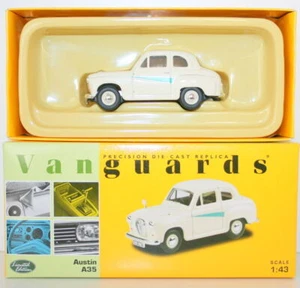 VANGUARDS 1/43 VA02308 AUSTIN A35 OLD ENGLISH WHITE / BERKSHIRE GREEN - Picture 1 of 1