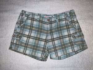 Roxy Juniors Shorts Size 7 With 5” Inseam Y2K 2000s Style Plaid Blue Green