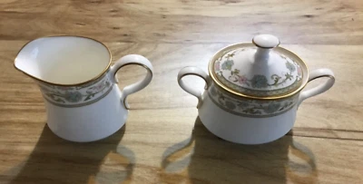 Noritake Sakura Creamer, Sugar Pink Green Floral Border 9704 - Image 1 of 4