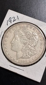 Dólar de plata Morgan 1921 sin marca de ceca HERMOSO CIRCULADO - Imagen 1 de 6