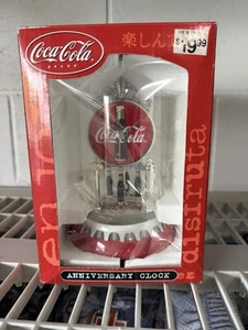Vintage 2001 K Mart 7" Coca Cola Anniversary Dome Clock Neu in OVP - Bild 1 von 3
