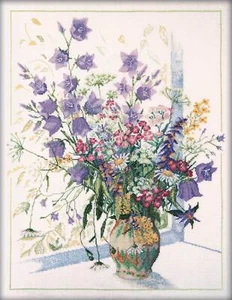Field flowers M052 RTO Counted Cross Stitch Kit - Picture 1 of 1