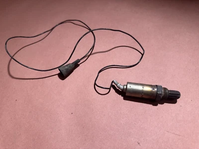 Sensor de oxigênio BMW E28 528e E30 E24 2.7L M20 silenciador escape O2 fabricante de equipamento original 181K milhas - Imagem 1 de 4