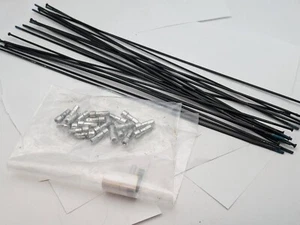 WH-RS010 SHIMANO 20 SPOKES AND NIPPLES REAR - Picture 1 of 3