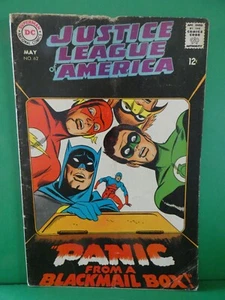DC COMICS JUSTICE LEAGUE OF AMERICA PANIC FROM A BLACKMAIL BOX  ISSUE #62 - Picture 1 of 2