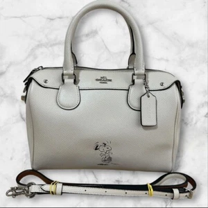 Coach × Peanuts Snoopy 2way Hand Shoulder Bag Mini Bennett White Leather JAPAN - Bild 1 von 17