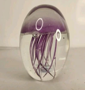 Kunst Glas lila Qualle Briefbeschwerer Skulptur oval Dynastie Galerie leuchtet mit UV - Bild 1 von 7