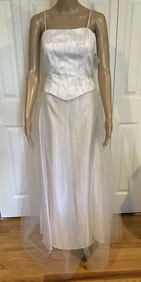 Vtg Blondie Nites Jaslene White 9 - 10 Top, Betsy & Adam 8 Skirt 2-Pc Gown Dress - Image 1 of 4