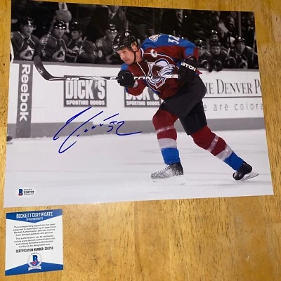 Foto firmada/autografiada 11x14 de Adam Foote Colorado Avalanche certificado de autenticidad Beckett Foto 1 de 2