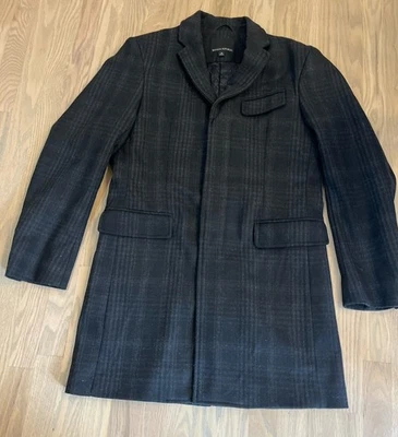 Banana Republic Wool Blend Men’s Gray Jacket Size M Dress Coat, Quilted Lining - Image 1 of 4