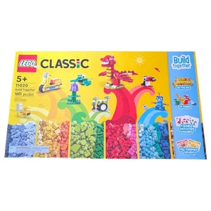 LEGO Classic 11020 Build Together Set 1601 pcs Brand New- Creative Family Kit 5+ - Picture 1 of 9